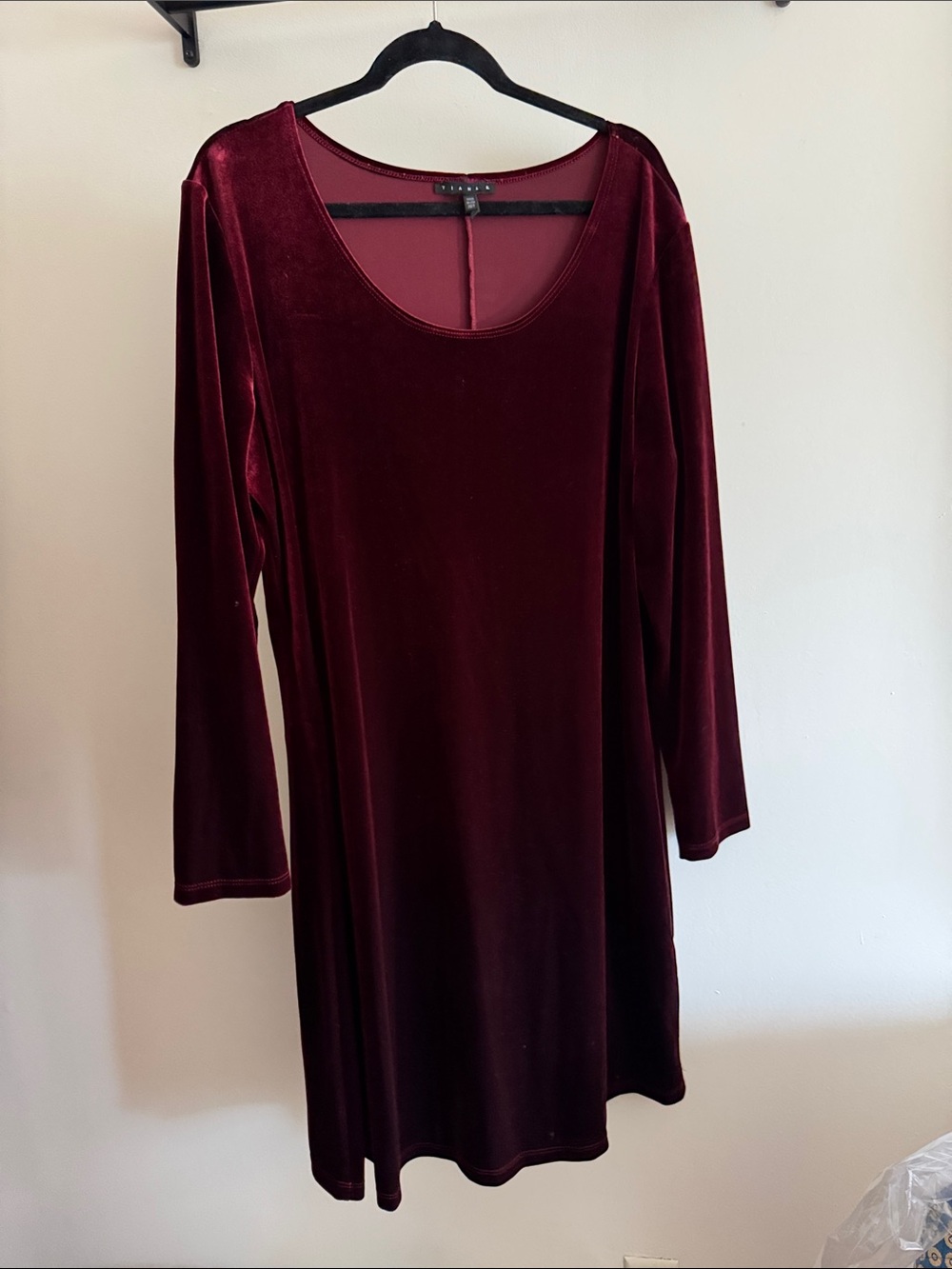 Tiana B. Deep Burgundy Velvet Long-Sleeve Scoop Dress